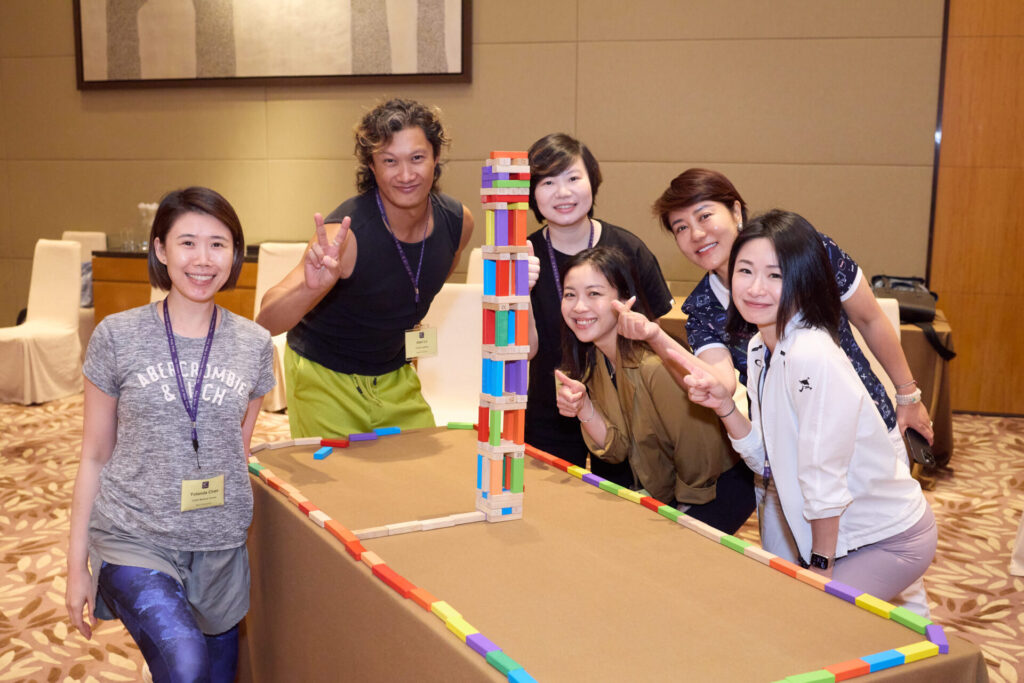 school-new-emba-residence-week-2025-08